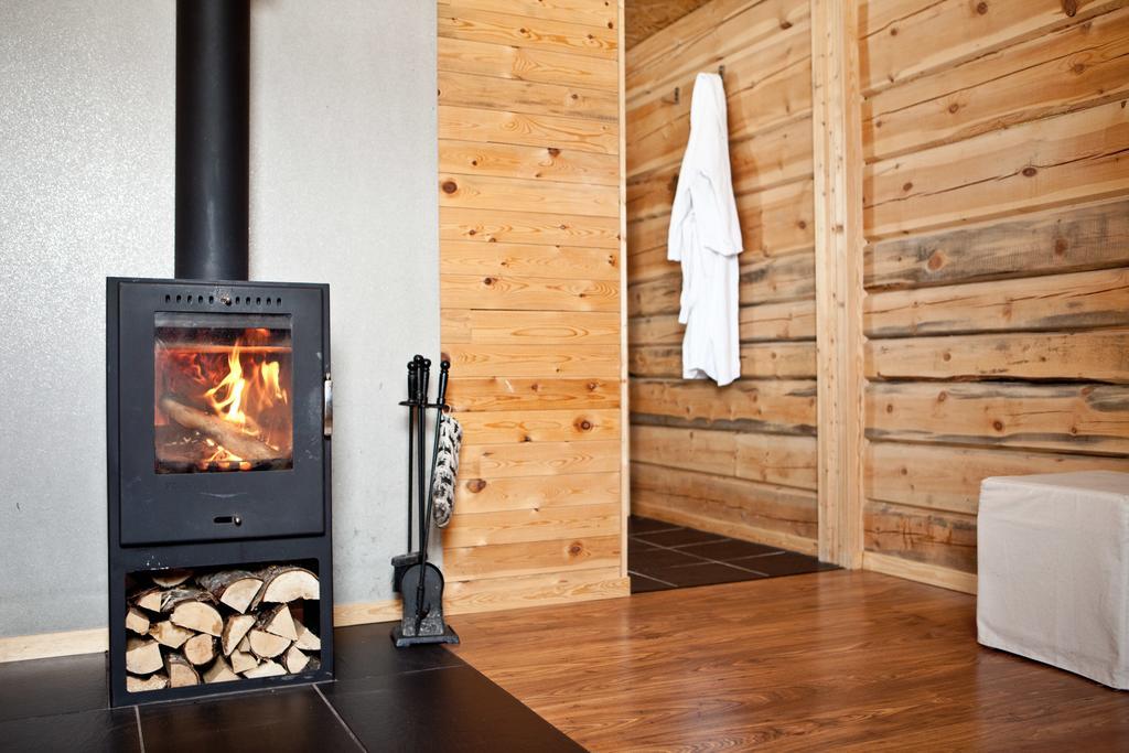 Wildact Adventure Ab Guest House Storberg Bagian luar foto